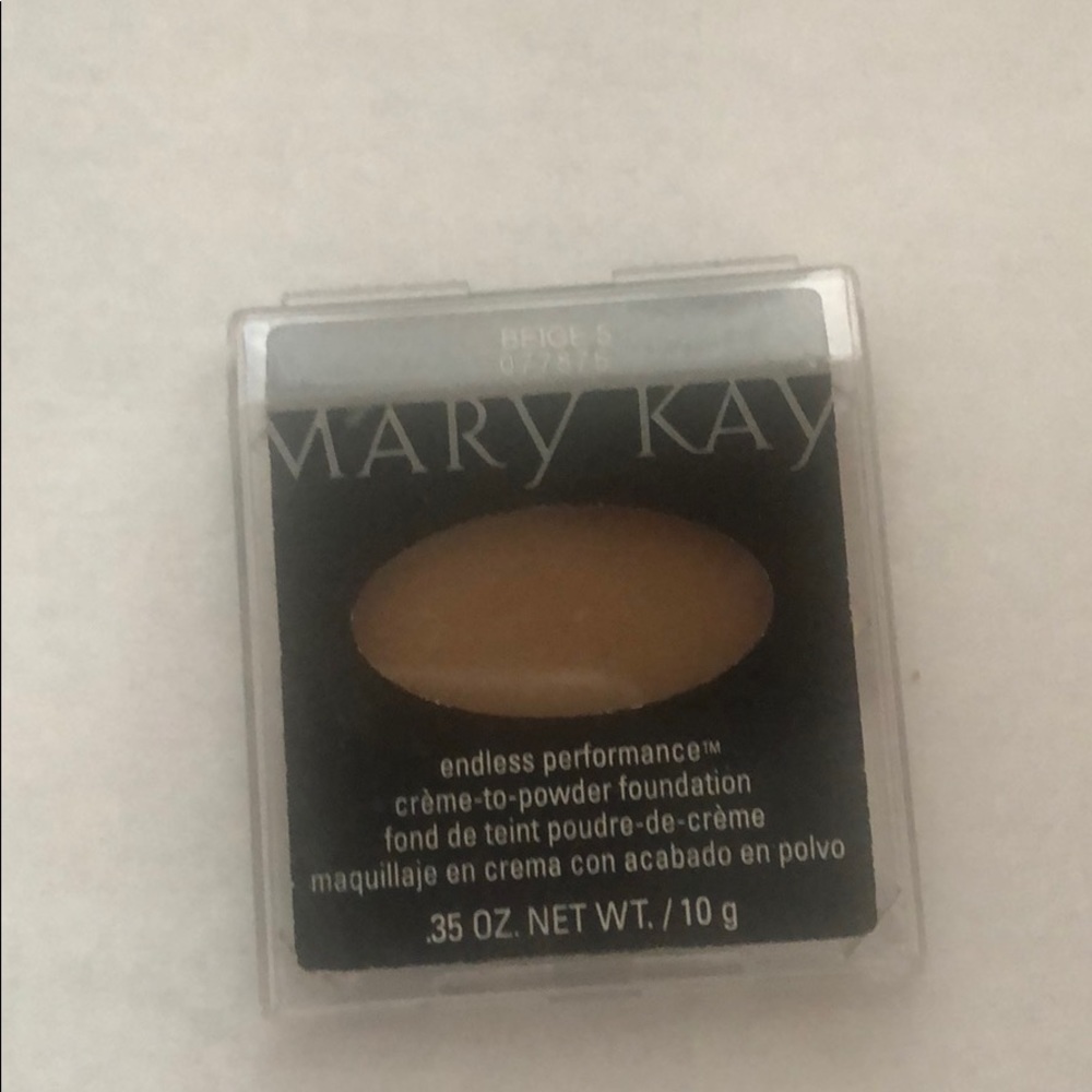 Mary Kay cream to powder foundation Beige 5